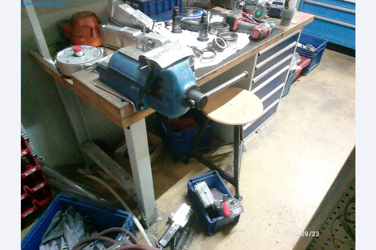 Maschinen und Anlagen aus der Automobilzuliefererindustrie-2