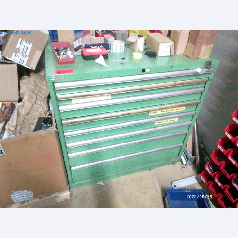 Maschinen und Anlagen aus der Automobilzuliefererindustrie-3