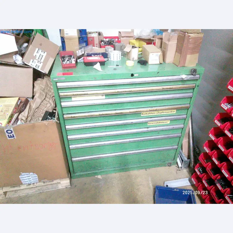 Maschinen und Anlagen aus der Automobilzuliefererindustrie-5