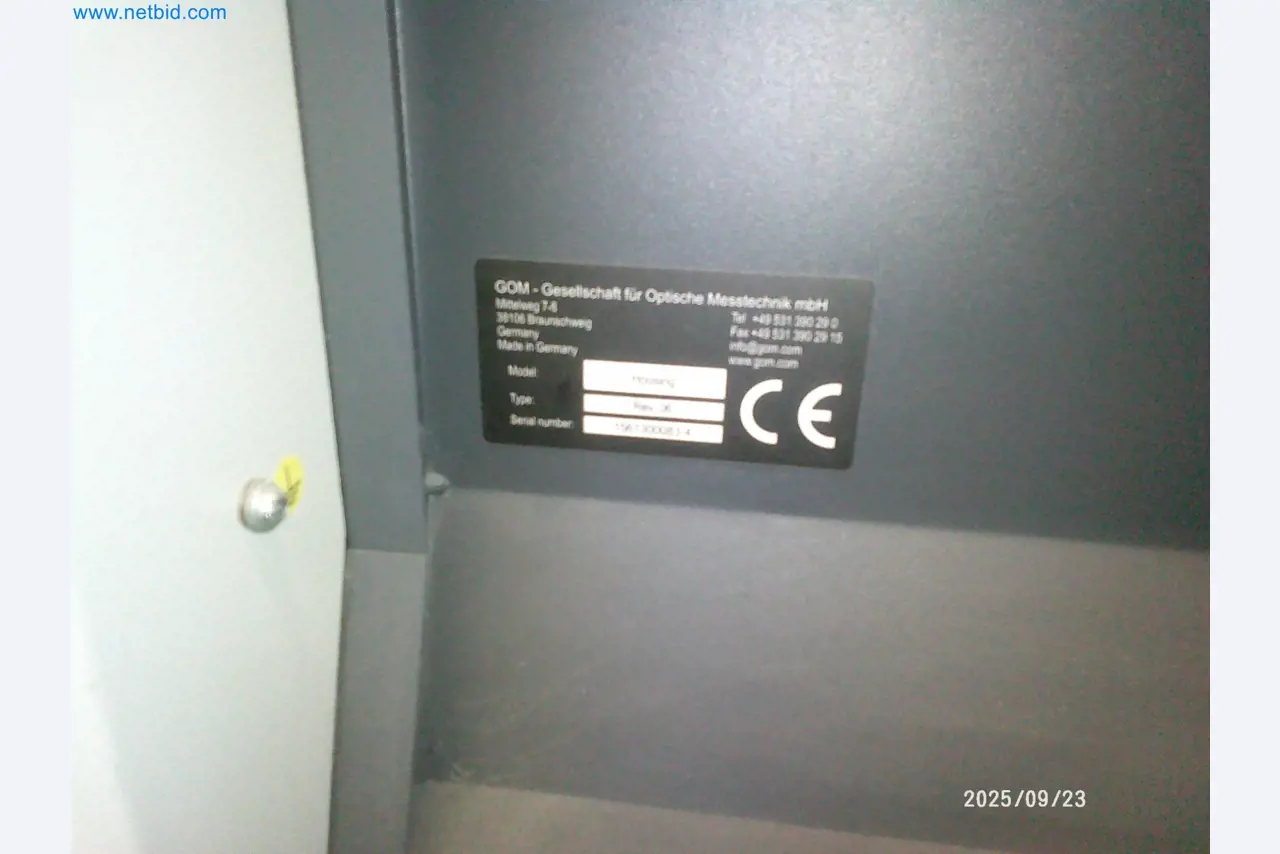 Maszyny i systemy z branży motoryzacyjnej-11