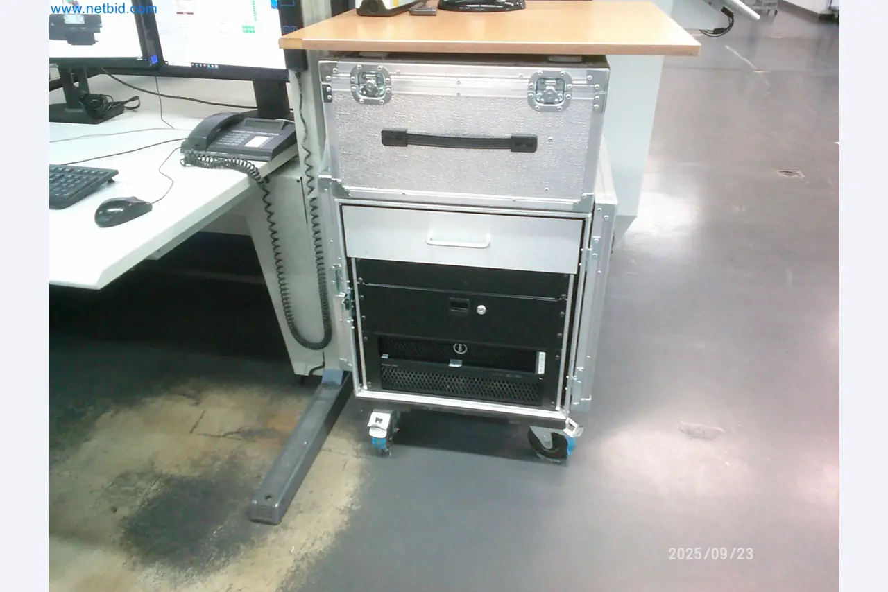 Maszyny i systemy z branży motoryzacyjnej-3