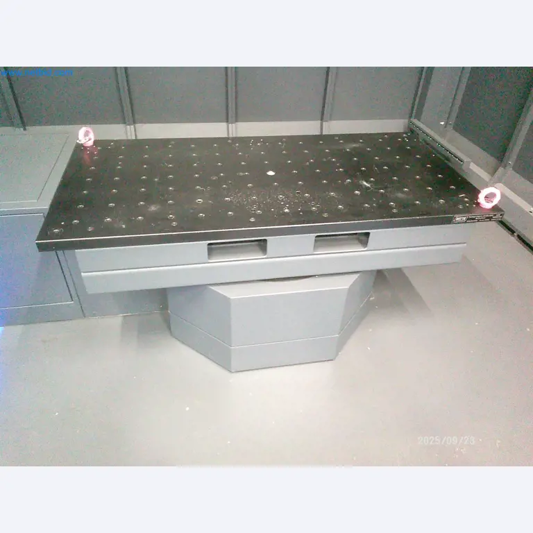 Maszyny i systemy z branży motoryzacyjnej-9