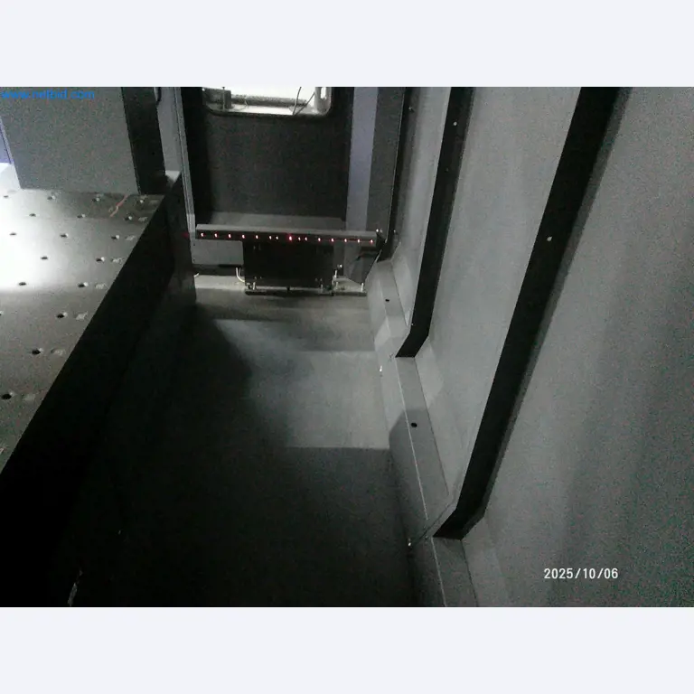 Maszyny i systemy z branży motoryzacyjnej-10