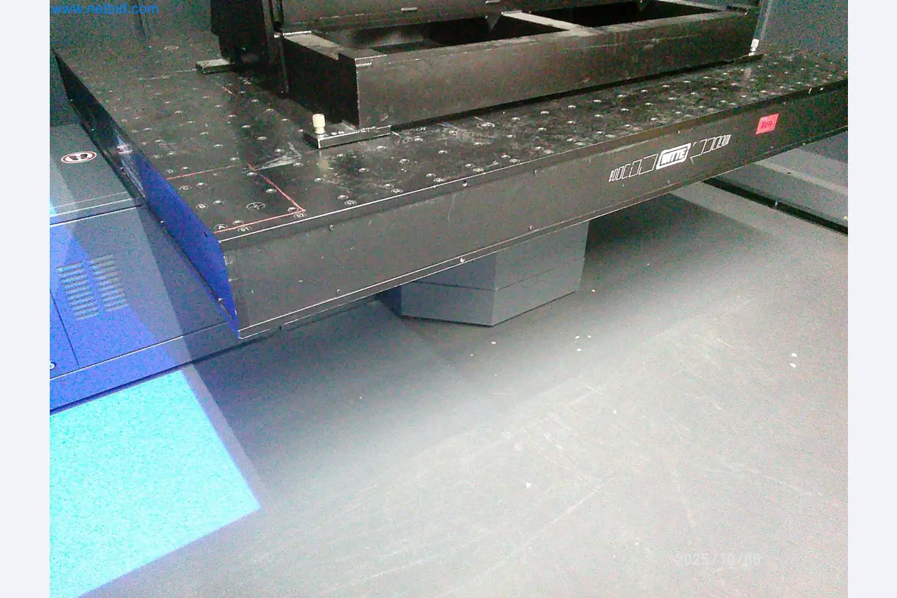 Maszyny i systemy z branży motoryzacyjnej-7