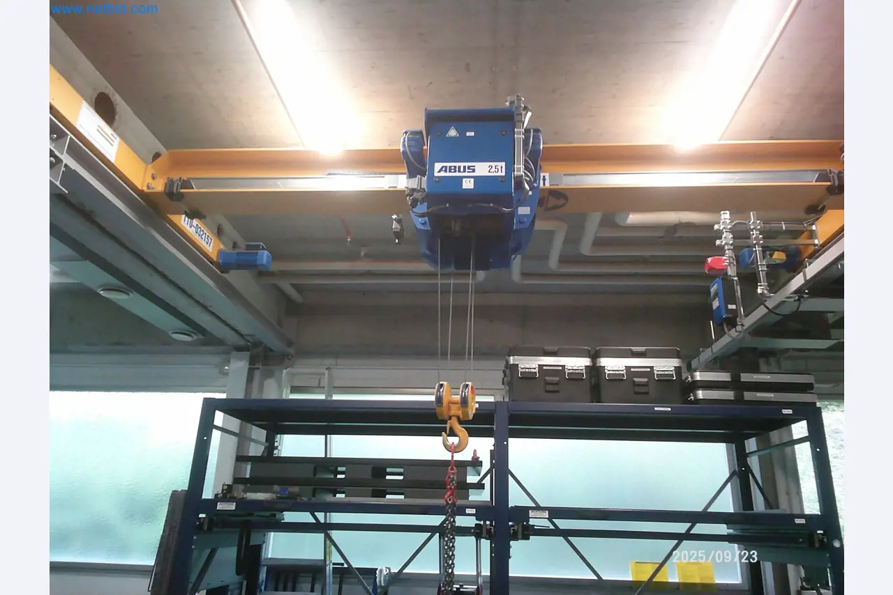 Maszyny i systemy z branży motoryzacyjnej-1