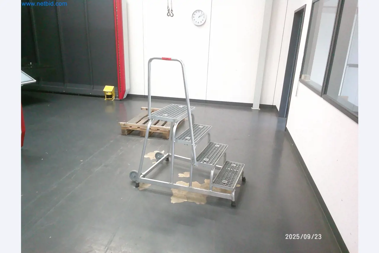 Maschinen und Anlagen aus der Automobilzuliefererindustrie-3