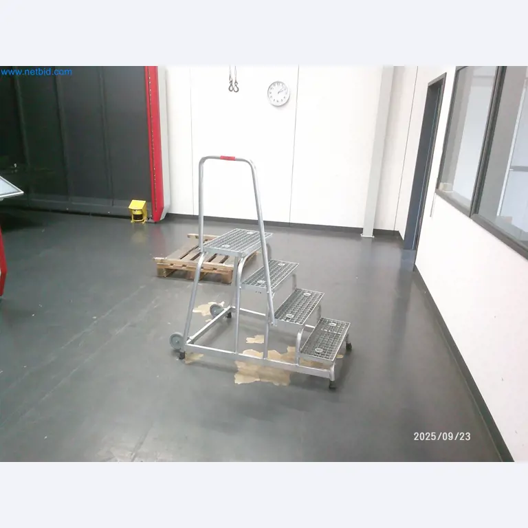 Maschinen und Anlagen aus der Automobilzuliefererindustrie-3