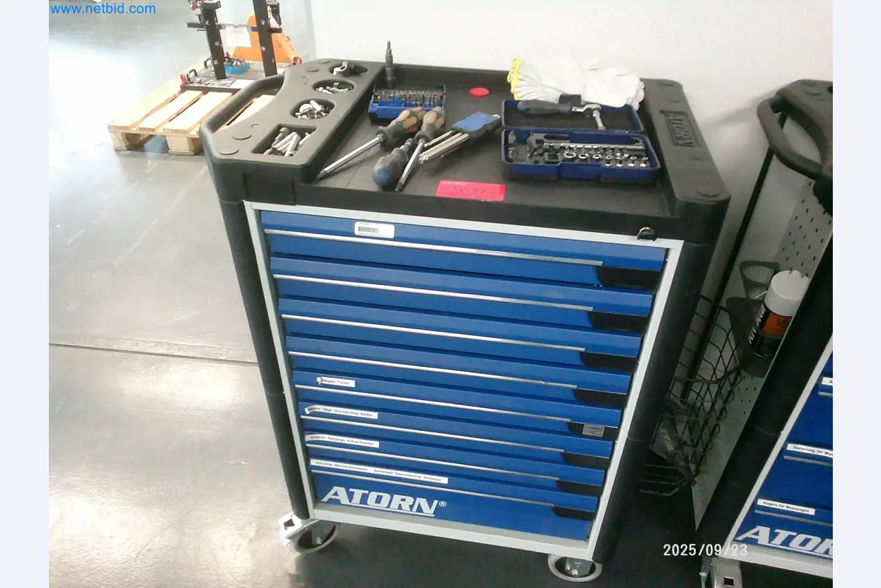 Maschinen und Anlagen aus der Automobilzuliefererindustrie-1