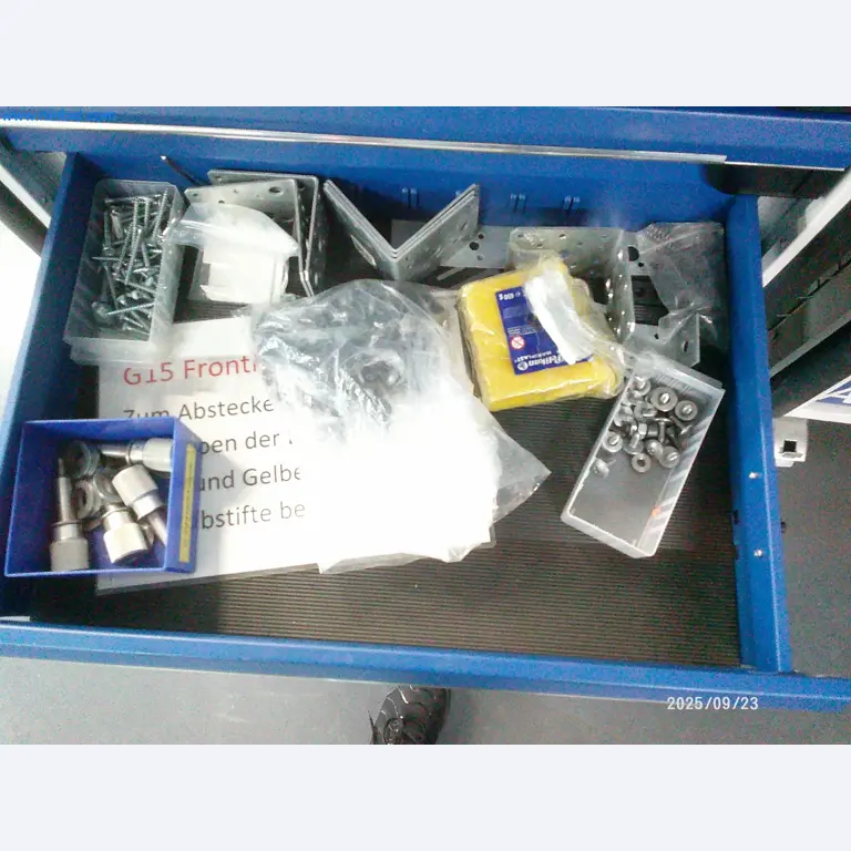 Maschinen und Anlagen aus der Automobilzuliefererindustrie-3