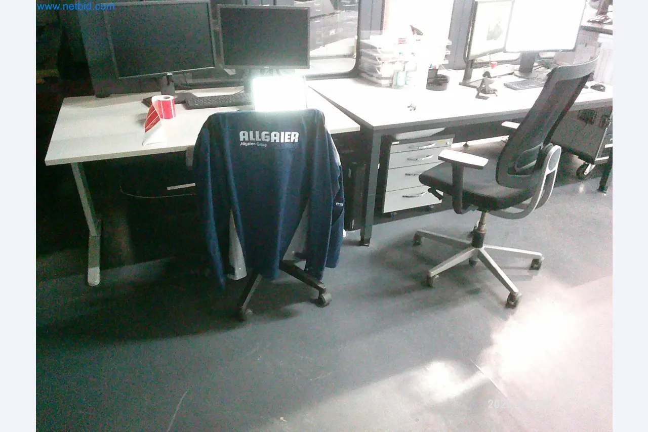 Maschinen und Anlagen aus der Automobilzuliefererindustrie-1