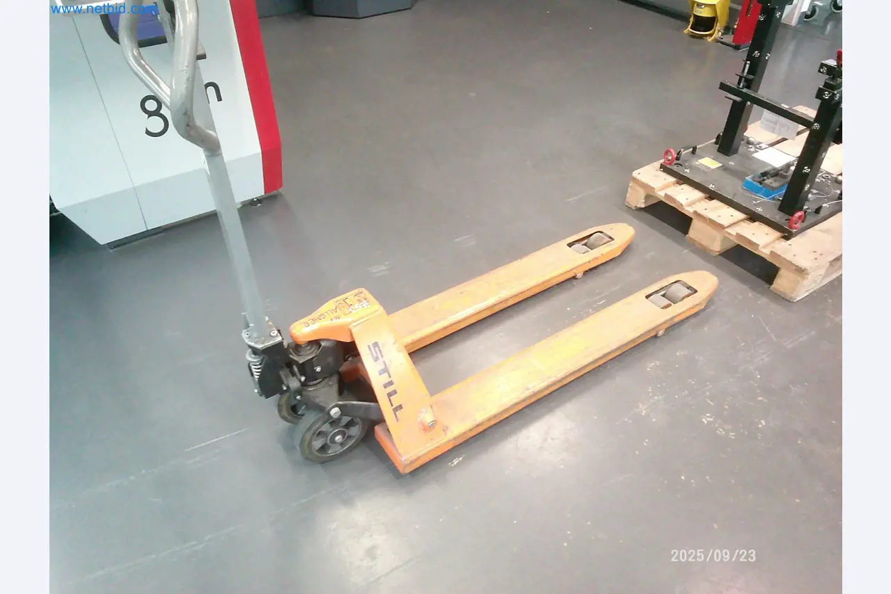 Maschinen und Anlagen aus der Automobilzuliefererindustrie-1