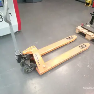 Handgabelhubwagen Still HPT25