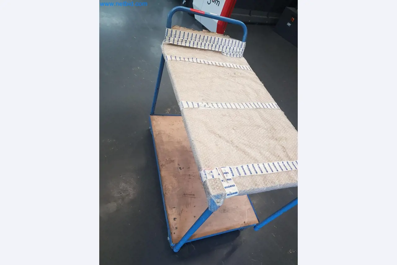 Maschinen und Anlagen aus der Automobilzuliefererindustrie-3