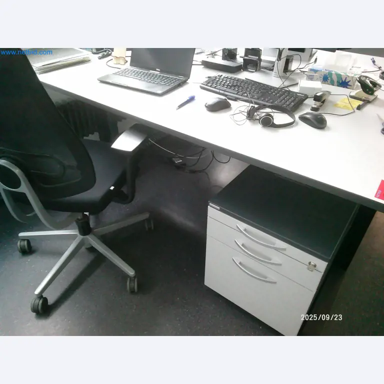 Maschinen und Anlagen aus der Automobilzuliefererindustrie-3