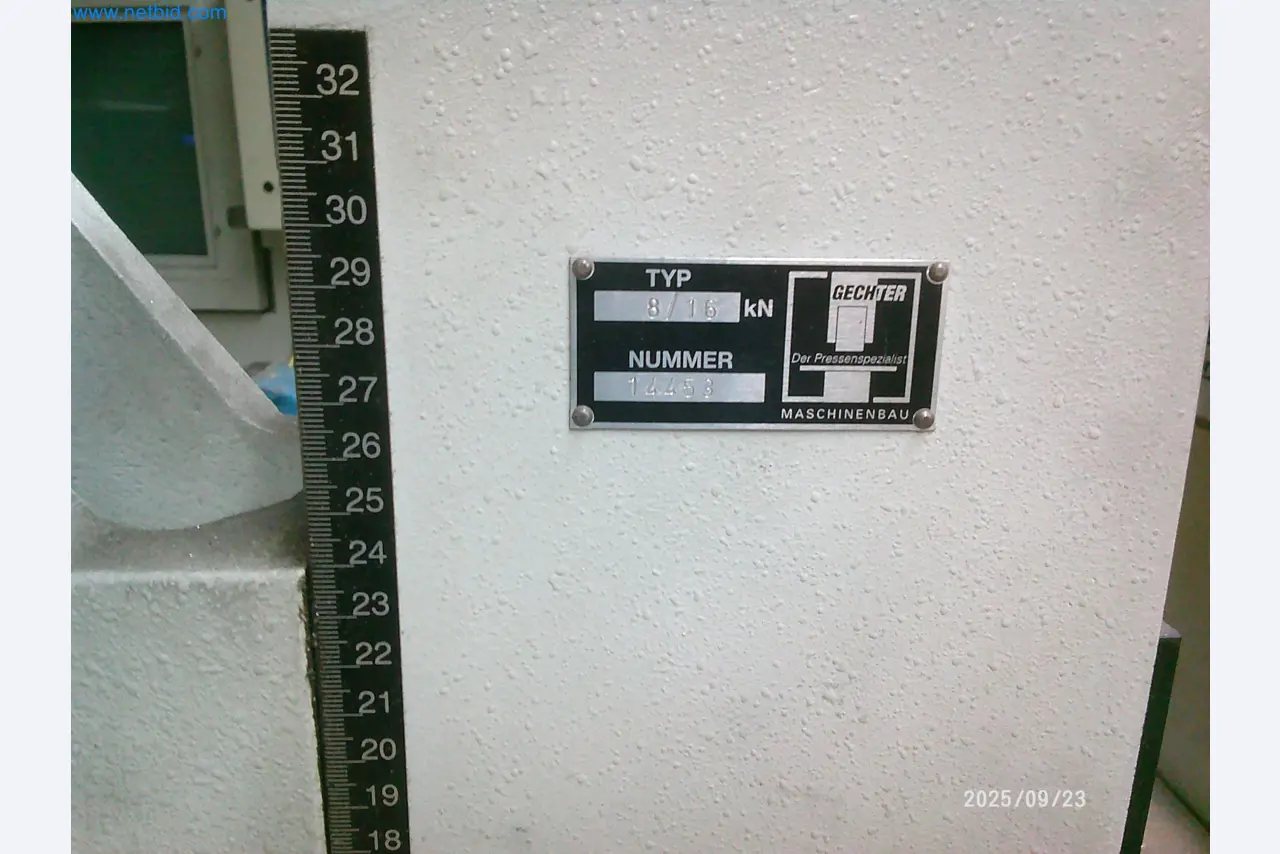 Maschinen und Anlagen aus der Automobilzuliefererindustrie-3