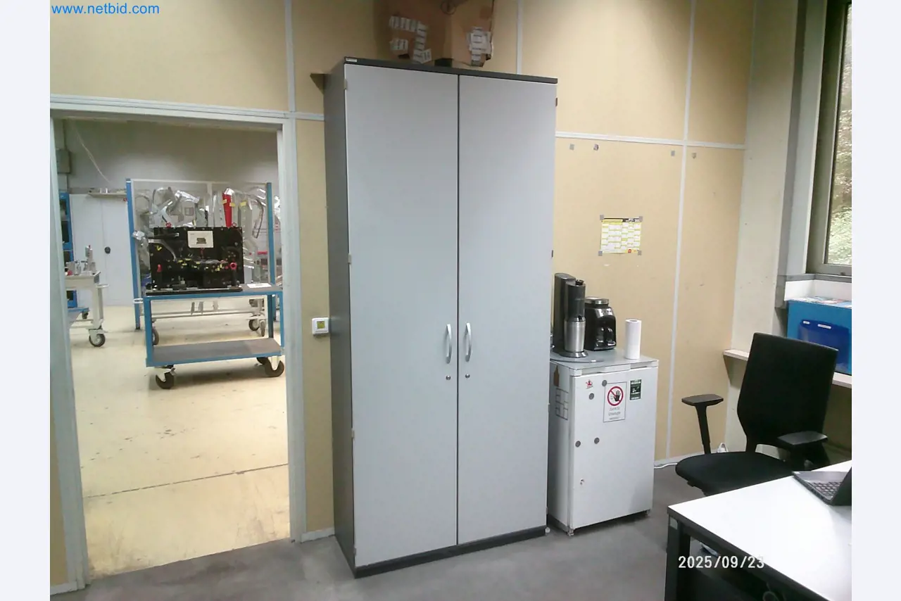 Maschinen und Anlagen aus der Automobilzuliefererindustrie-4