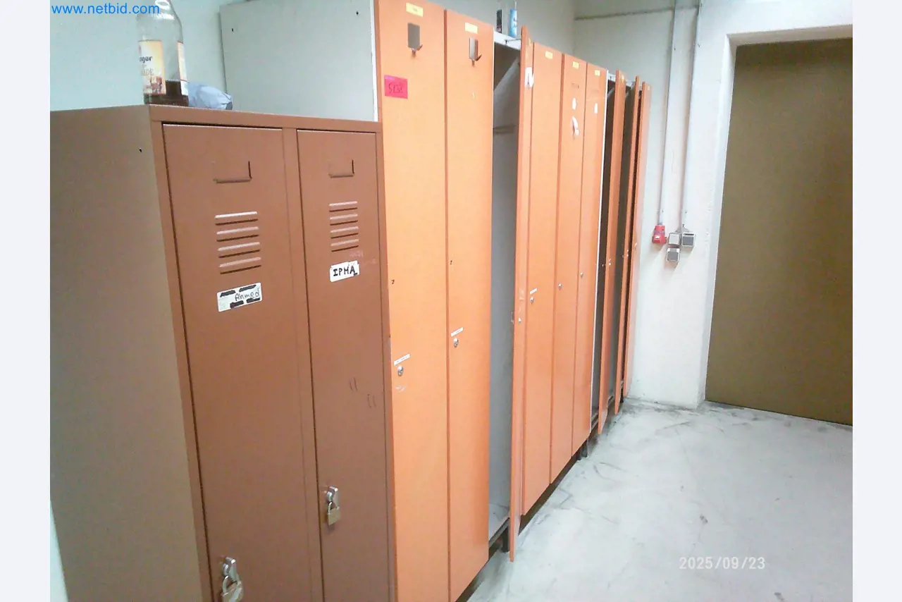 Maschinen und Anlagen aus der Automobilzuliefererindustrie-1