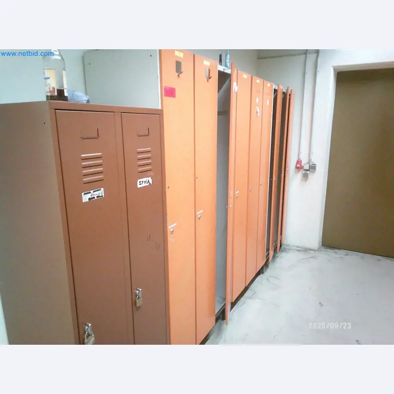 Maschinen und Anlagen aus der Automobilzuliefererindustrie-1