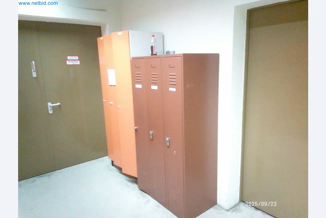 Maschinen und Anlagen aus der Automobilzuliefererindustrie-2