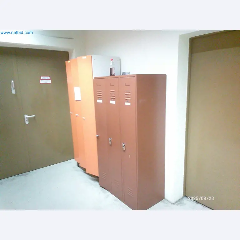 Maschinen und Anlagen aus der Automobilzuliefererindustrie-2