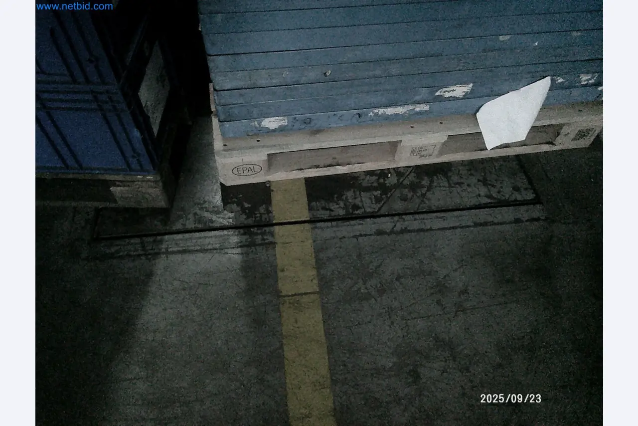 Maschinen und Anlagen aus der Automobilzuliefererindustrie-2