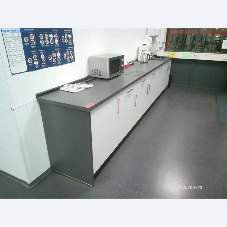 Maschinen und Anlagen aus der Automobilzuliefererindustrie-5