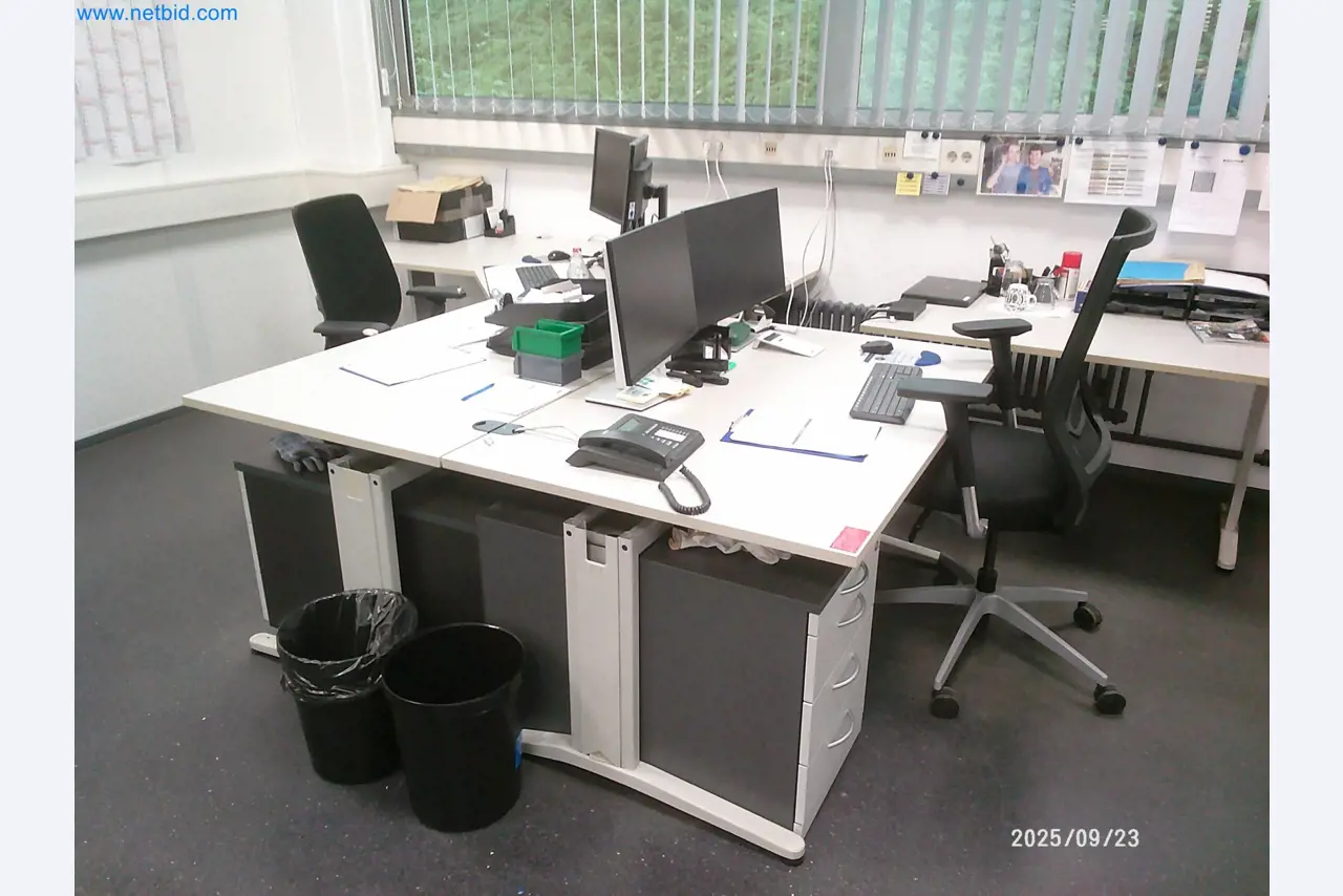 Maschinen und Anlagen aus der Automobilzuliefererindustrie-1