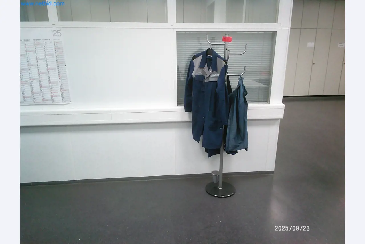 Maschinen und Anlagen aus der Automobilzuliefererindustrie-5