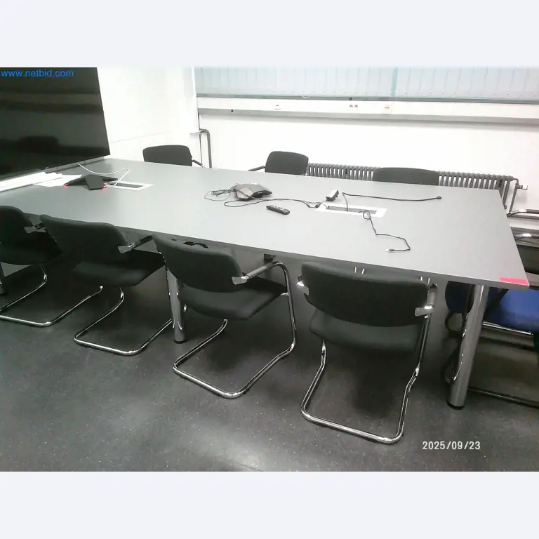 Maschinen und Anlagen aus der Automobilzuliefererindustrie-1