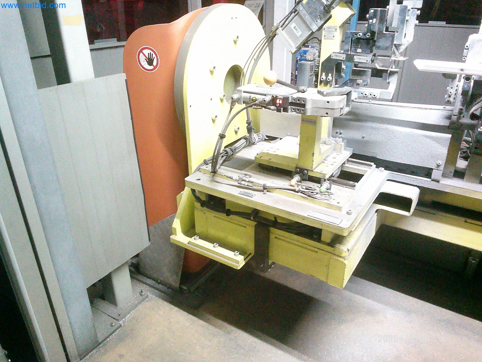 Stroji in sistemi iz avtomobilske industrije-15