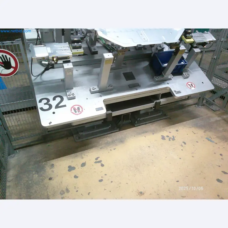 Maschinen und Anlagen aus der Automobilzuliefererindustrie-34