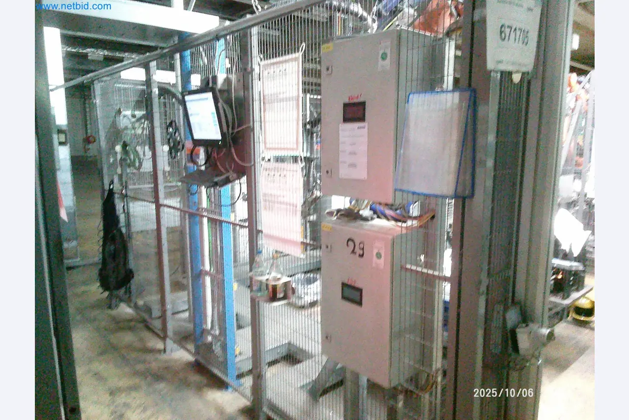 Maschinen und Anlagen aus der Automobilzuliefererindustrie-39