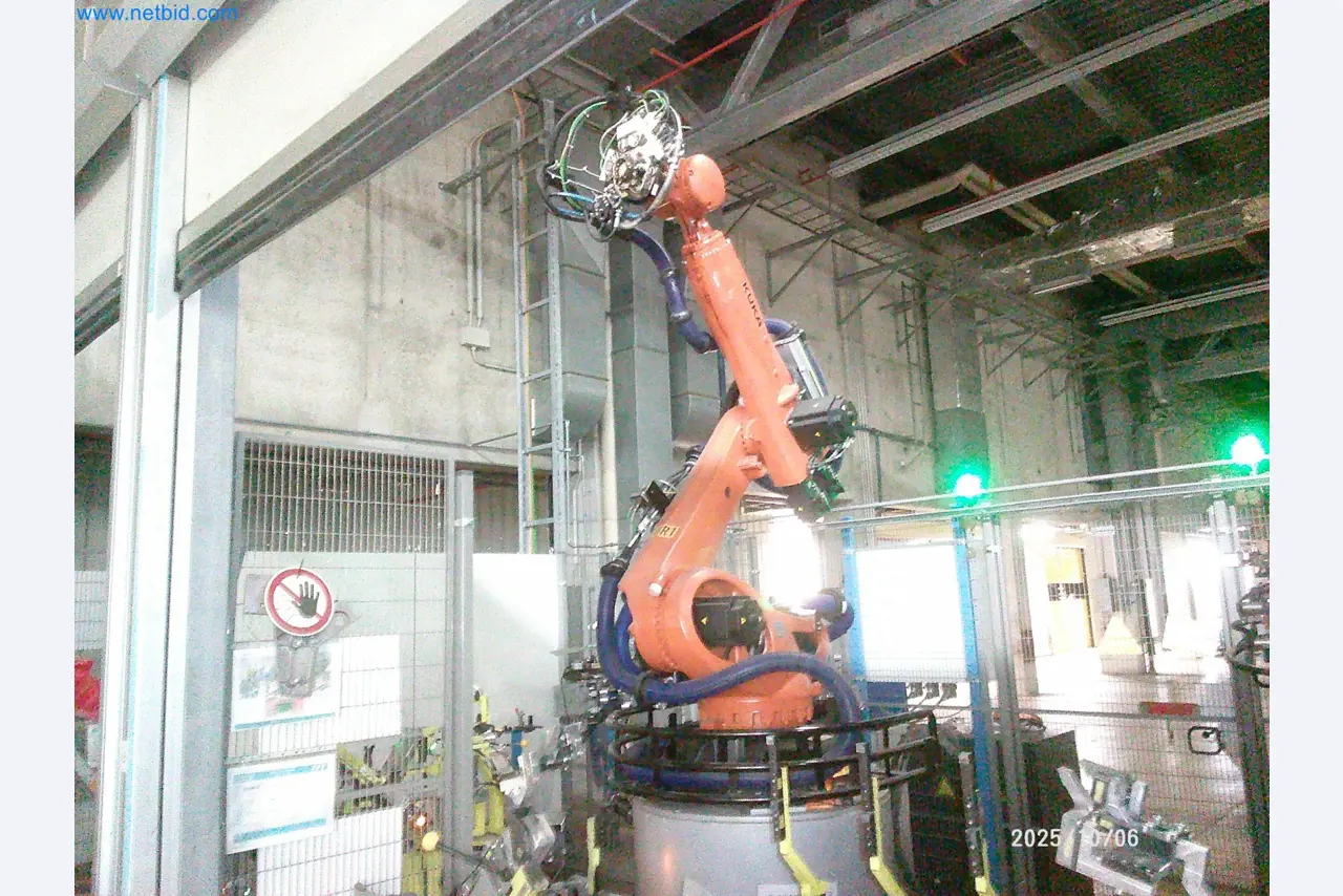 Maschinen und Anlagen aus der Automobilzuliefererindustrie-5