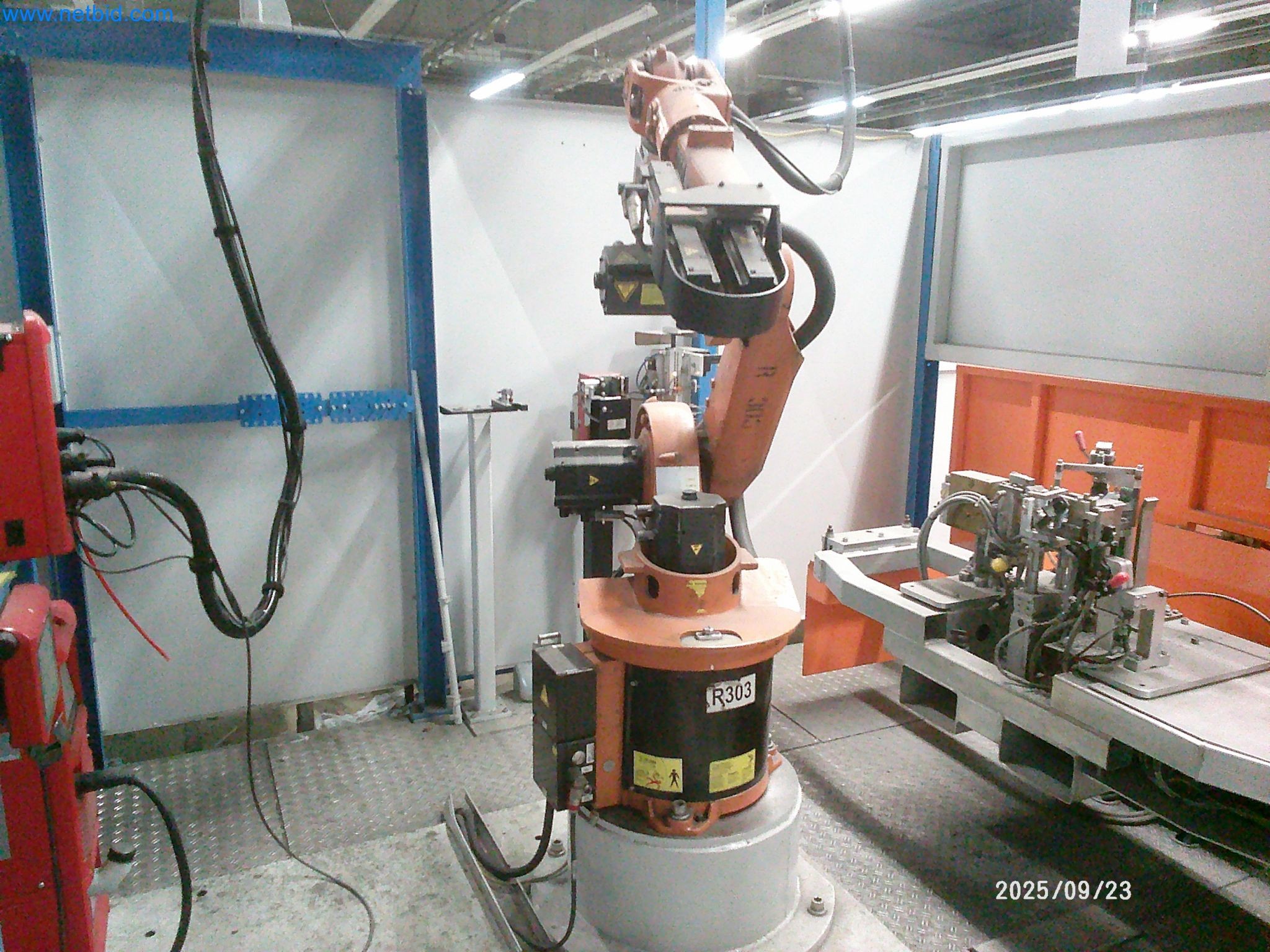 Machines and systems from the automotive supply industry-13