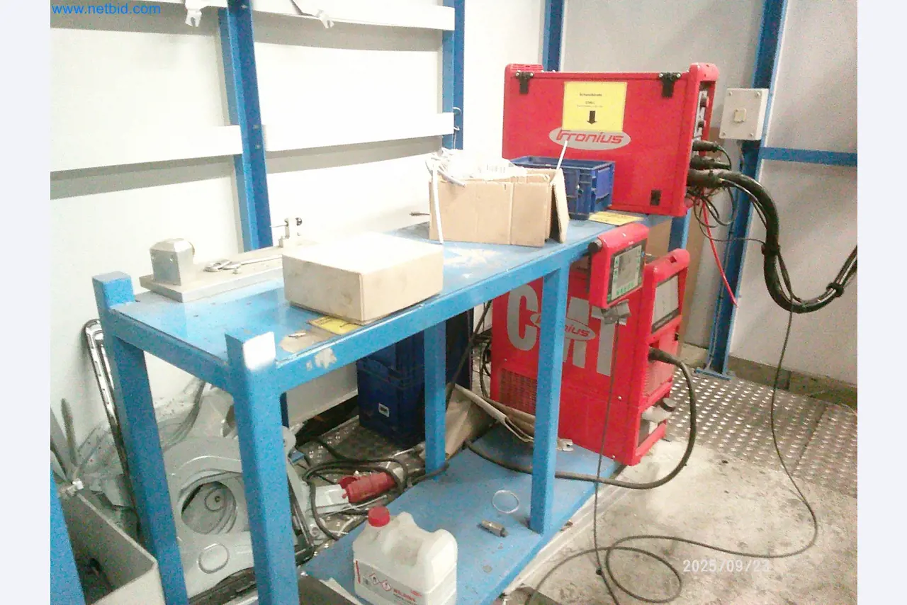 Maschinen und Anlagen aus der Automobilzuliefererindustrie-15