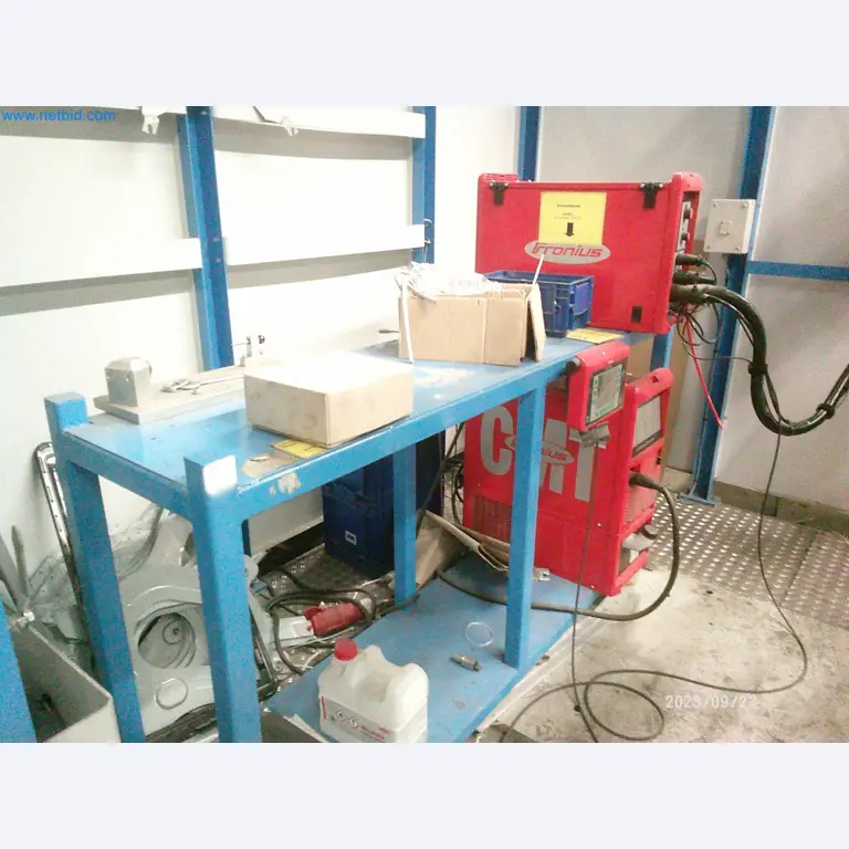 Maschinen und Anlagen aus der Automobilzuliefererindustrie-15