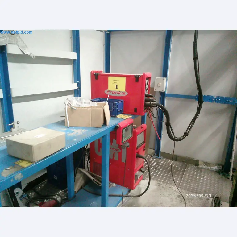 Maschinen und Anlagen aus der Automobilzuliefererindustrie-16