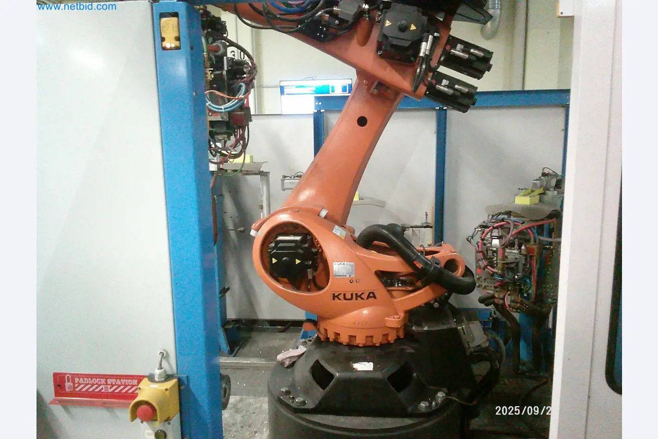 Maschinen und Anlagen aus der Automobilzuliefererindustrie-3