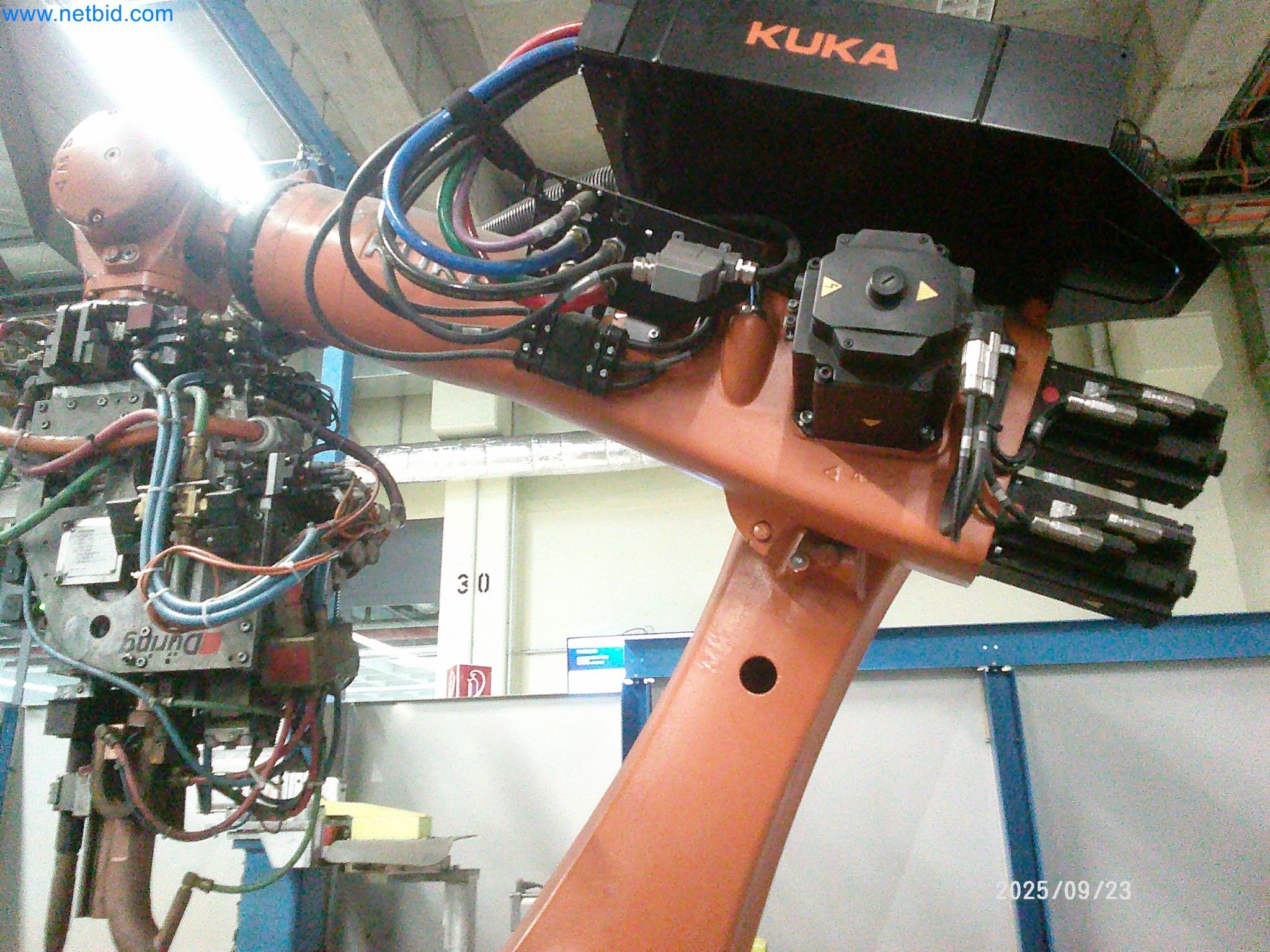 Machines and systems from the automotive supply industry-4