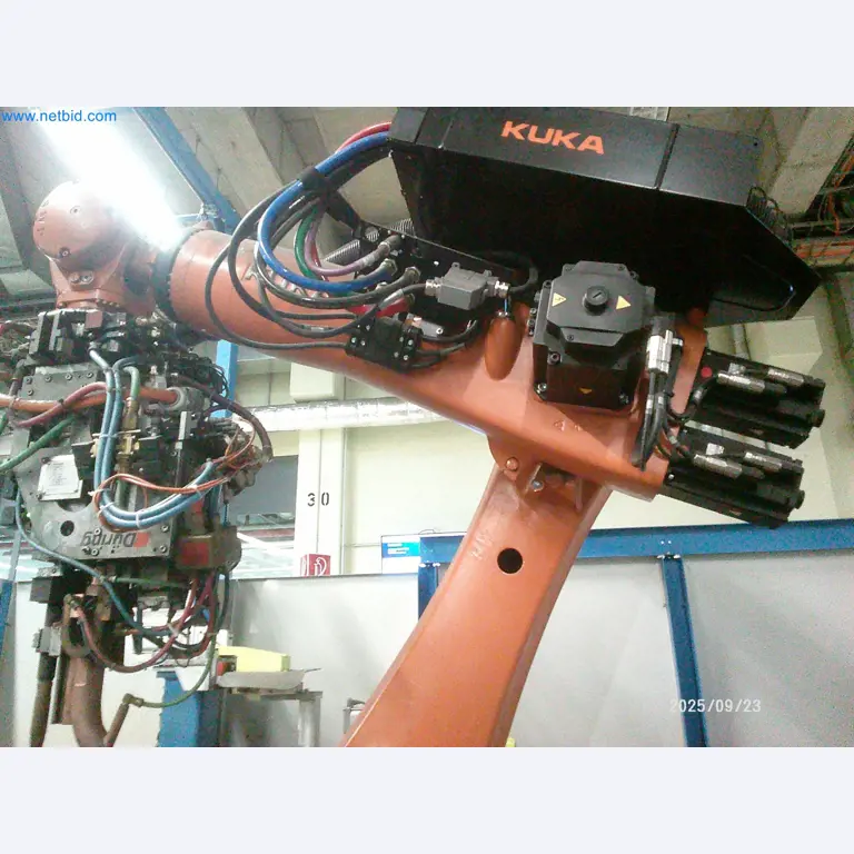 Maschinen und Anlagen aus der Automobilzuliefererindustrie-4