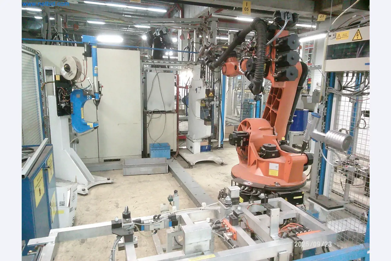 Maschinen und Anlagen aus der Automobilzuliefererindustrie-1