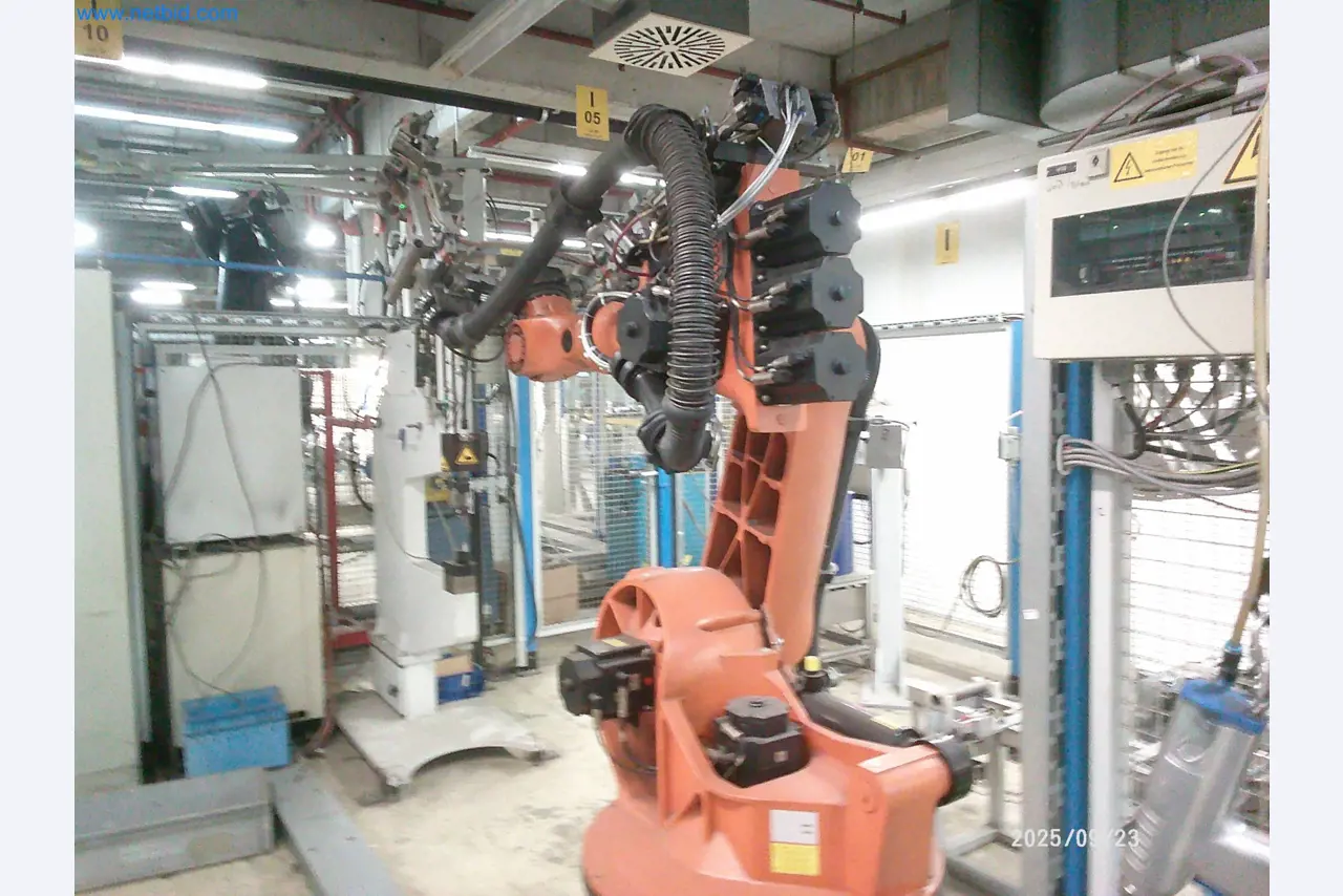 Maschinen und Anlagen aus der Automobilzuliefererindustrie-4