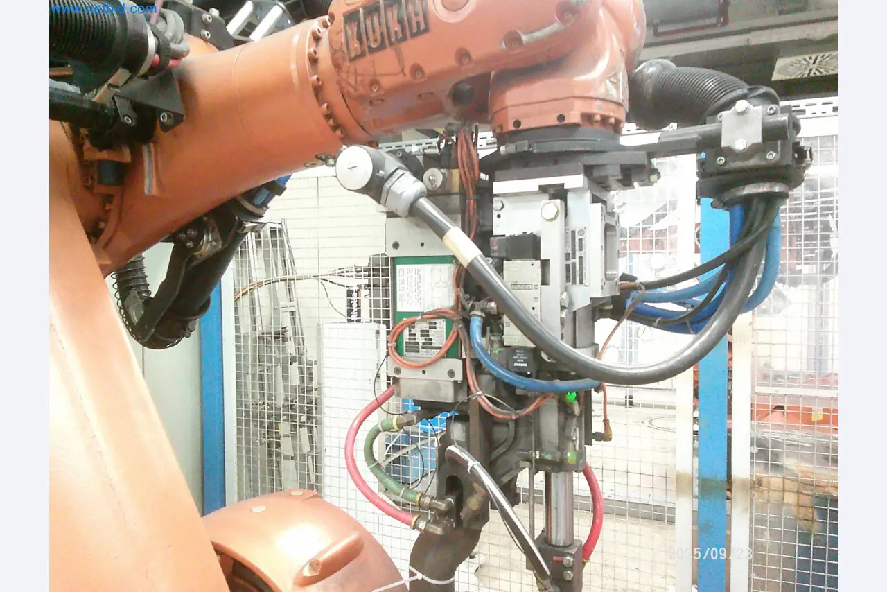 Maschinen und Anlagen aus der Automobilzuliefererindustrie-1