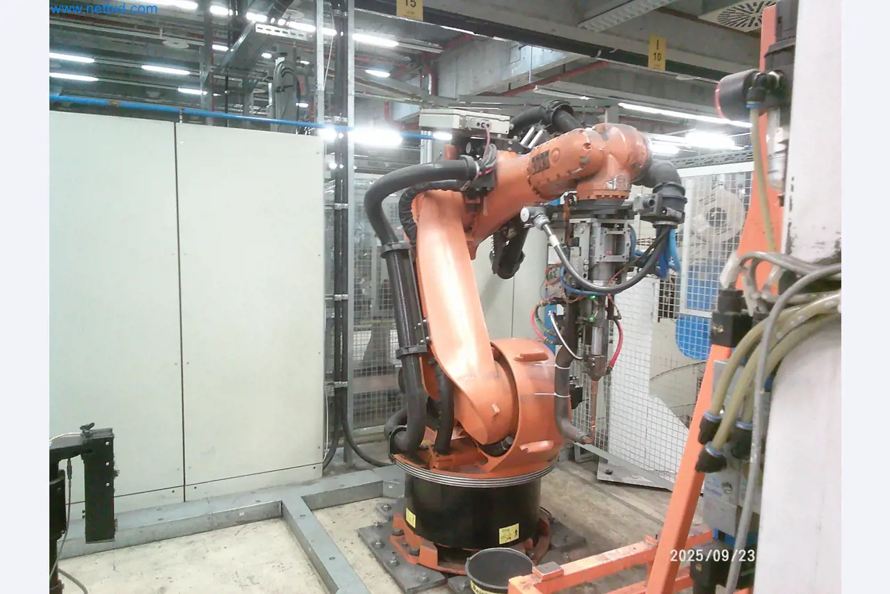 Maschinen und Anlagen aus der Automobilzuliefererindustrie-3