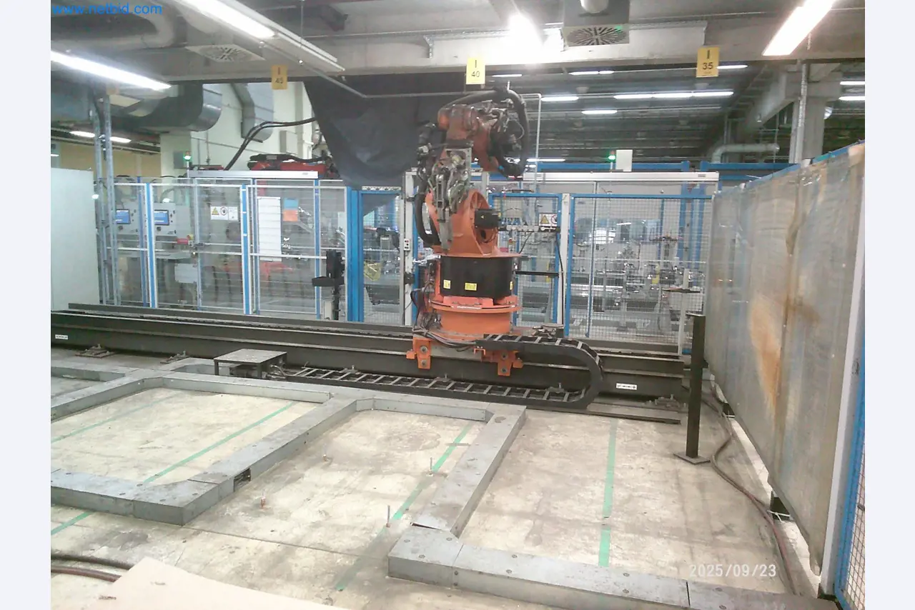 Maschinen und Anlagen aus der Automobilzuliefererindustrie-5