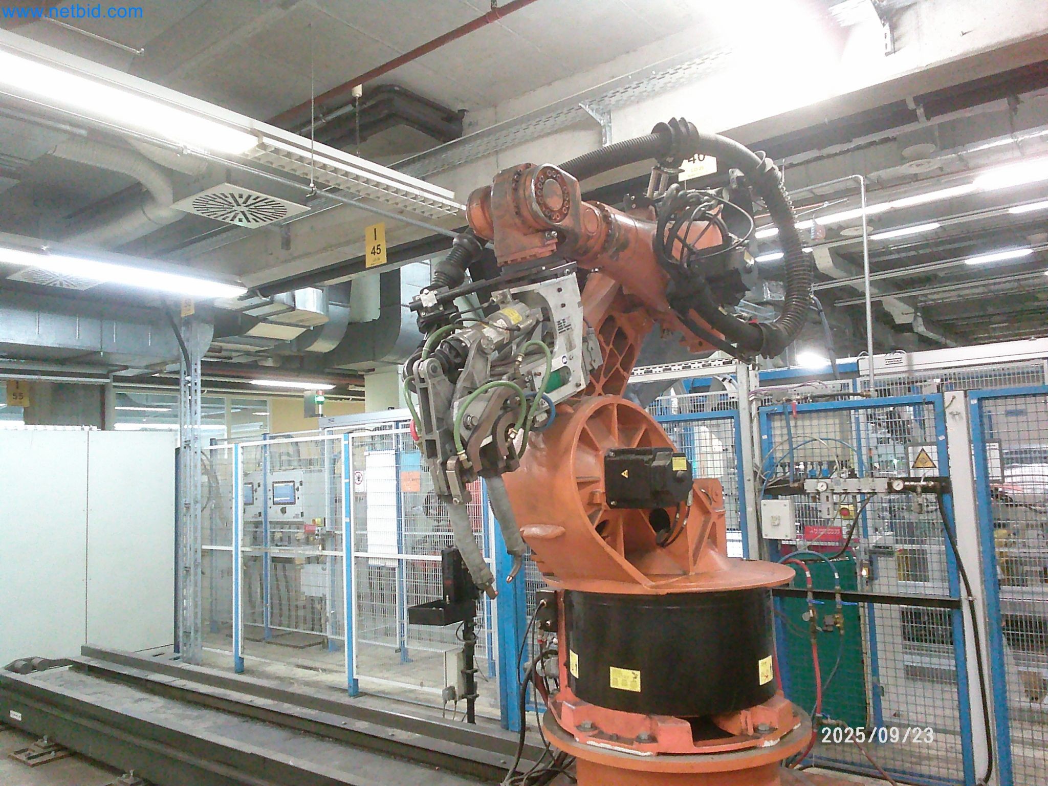 Machines and systems from the automotive supply industry-6