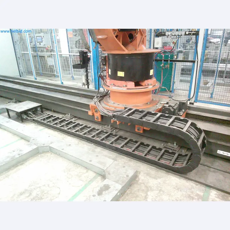 Maschinen und Anlagen aus der Automobilzuliefererindustrie-7