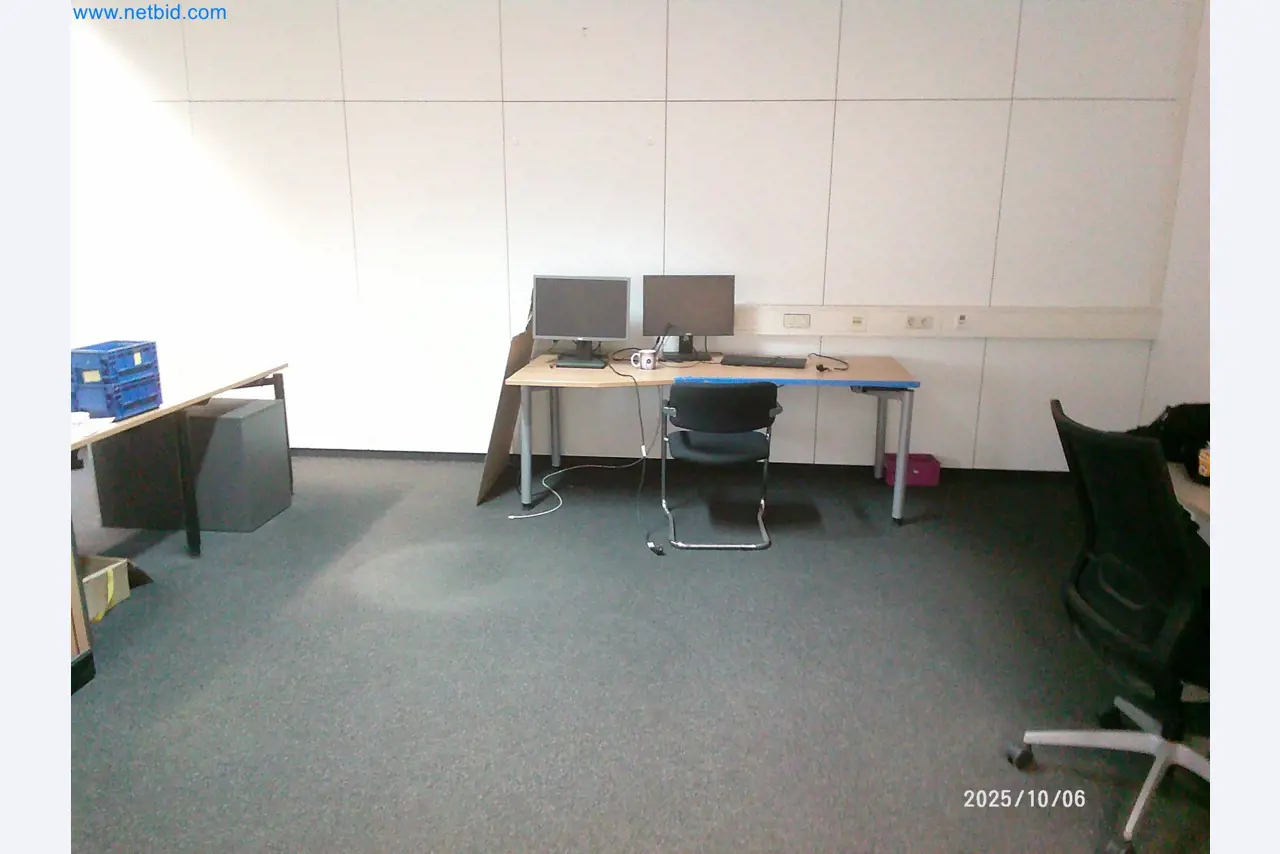 Maschinen und Anlagen aus der Automobilzuliefererindustrie-3