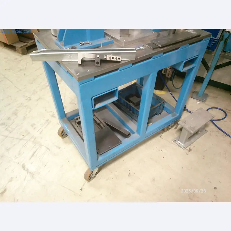 Maschinen und Anlagen aus der Automobilzuliefererindustrie-5