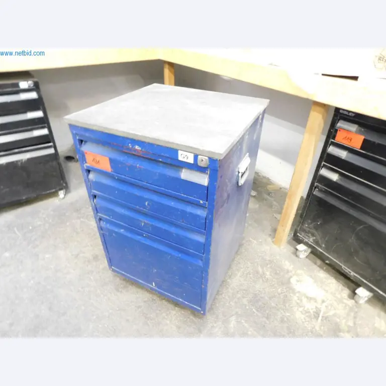 Maschinen zur Herstellung von Mobiliar-1